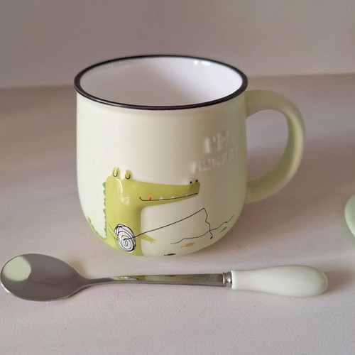 Children's mug 350 ml with spoon and packaging new