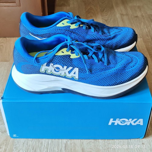 Hoka Rincon 4 running shoes new, blue, size 42