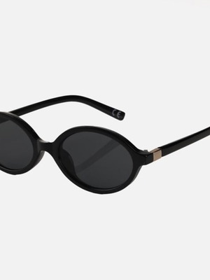 Women's oval black sunglasses with gift case, new