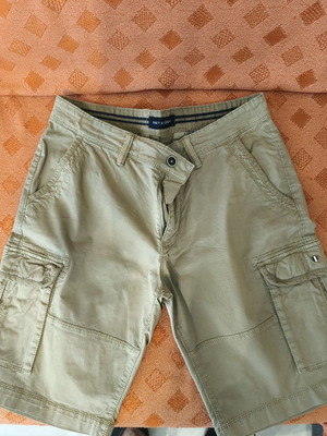 Navy & Green Cargo Bermuda shorts new, beige