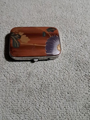 Pill box like new, 6cm, with enamel