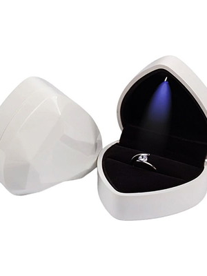 Wedding ring box new, white with projector and plush interior