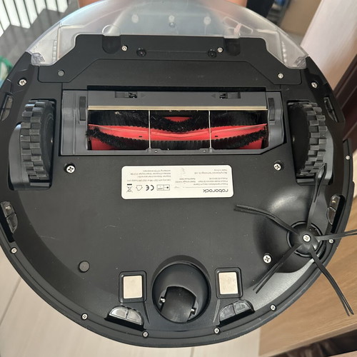 Roborock S6 MaxV robot vacuum without charger, like new