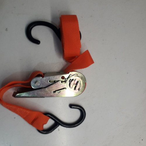 Cargo securing strap with ratchet and 2 hooks new 3.75m length