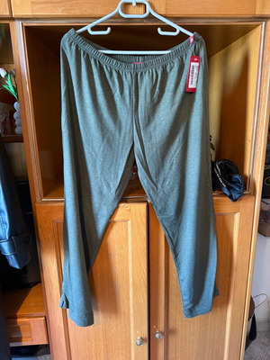 Elastic pants like leggings khaki color new