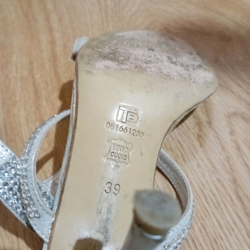 Tsitsivas official leather sandal used, silver with rhinestones, size 39
