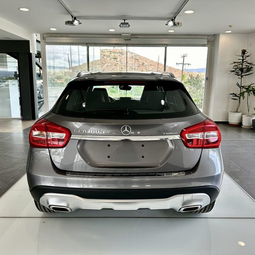 Mercedes-Benz GLA 180 2019CDI Auto Business like new, diesel SUV