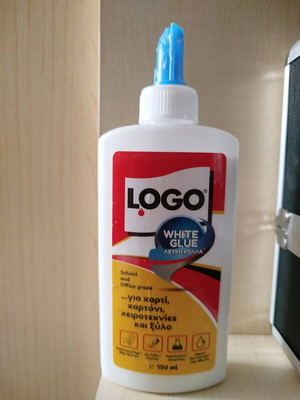 Logo glue used for paper, cardboard, crafts, wood