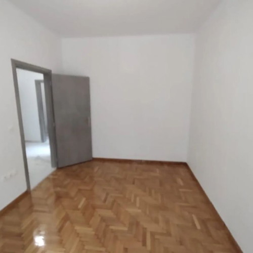 Apartment in Athens Museum area renovated, 50 m², 1 bedroom, security door