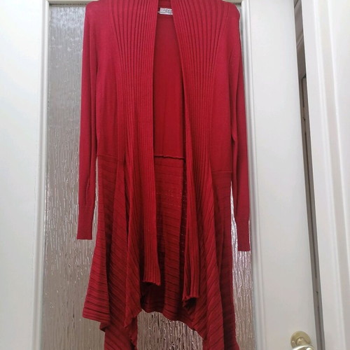 Long cardigan size M like new, red