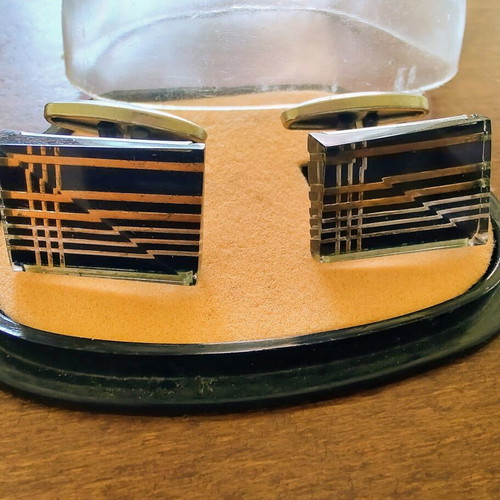 Vintage GDR cufflinks used with original case, black and silver