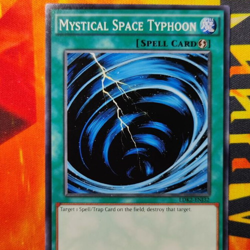 Mystical Space Typhoon LDK2 new Yu-Gi-Oh!