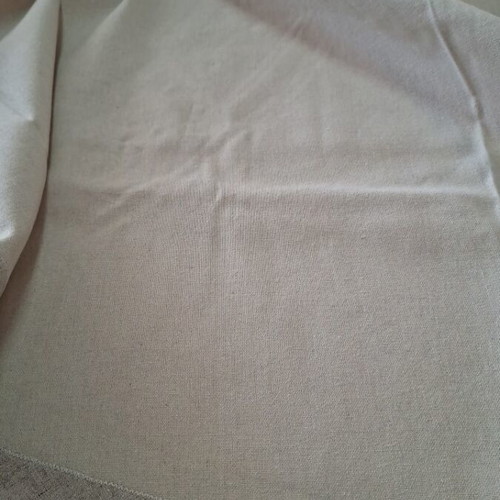 Round tablecloth with rococo embroidery new 180cm with 8 dinner napkins