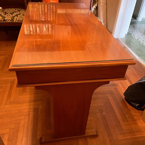 Solid wood desk from African walnut like new with glass top 120x60