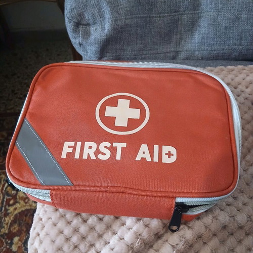 Car first aid kit new, set of two pieces