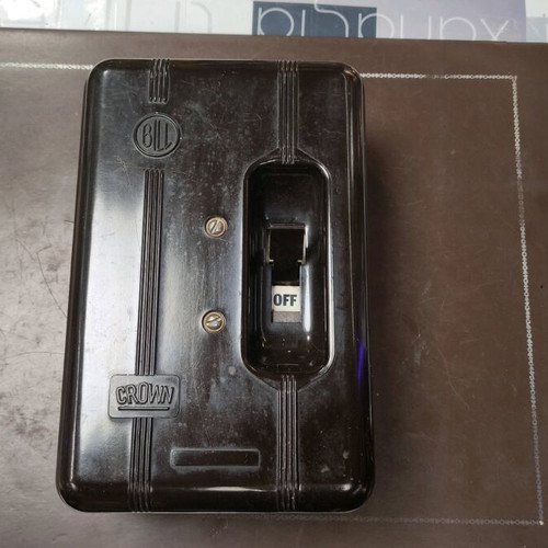 Vintage on off switch like new, bakelite 24x16 cm