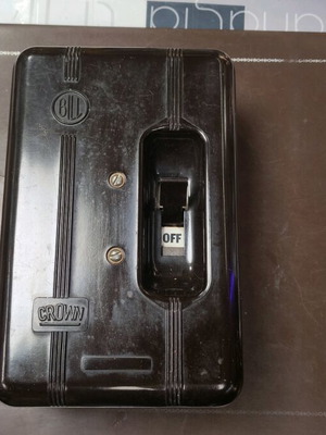Vintage on off switch like new, bakelite 24x16 cm