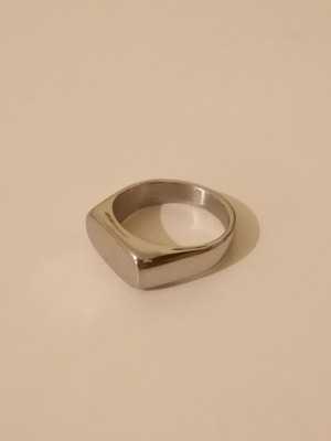Women's ring used 1.7 cm silver