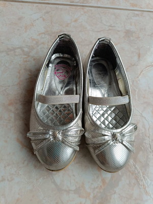 Crocodilino silver ballerinas like new, size 26