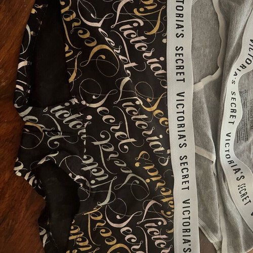 Victoria's Secret underwear set new, pack of 5, medium size