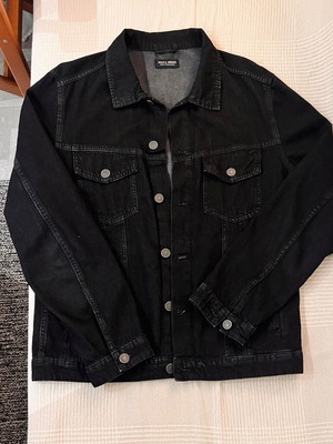 Jack & Jones Black Denim Jacket Large like new
