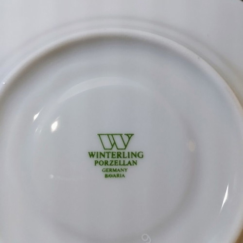 Winterling Porzellan Bavaria Germany serving set for 5, like new, gold leaf