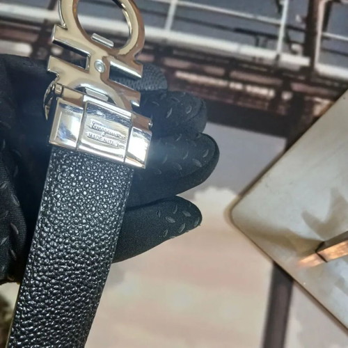 Ferragamo leather belt new, gray, size 80