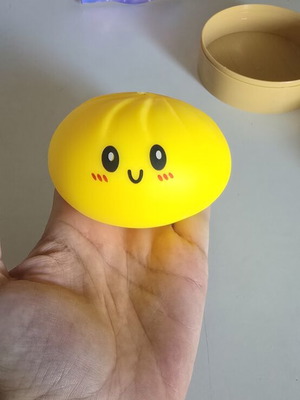 Squeeza Dumpling yellow squishy toy