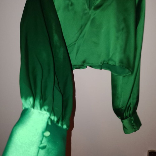 Green satin blouse H&M new, size medium/small