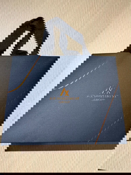 AIX investment group τσάντα χάρτινη