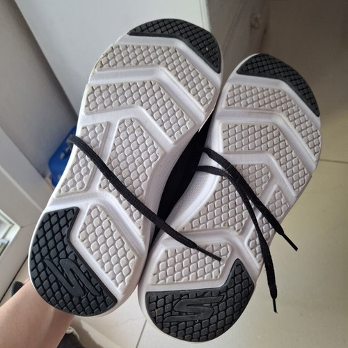 Skechers athletic shoes, size 38, black