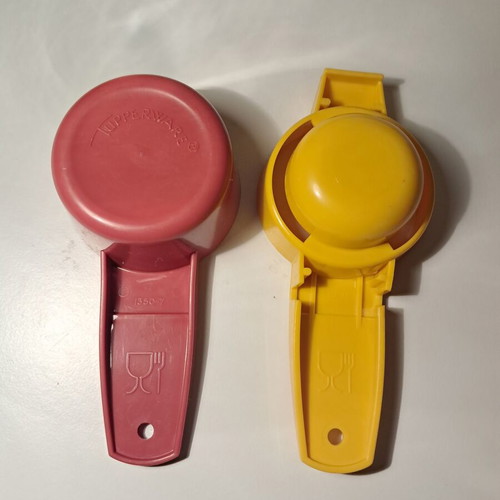 Tupperware Vintage Kitchen Gadget Set with Base