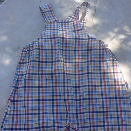 Baby romper Sermino like new, size 3 months, with clips
