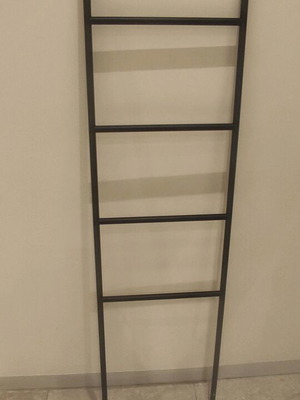 Floor towel rack like new, unused