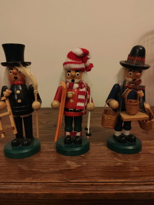 Wooden Christmas decorations like new, set