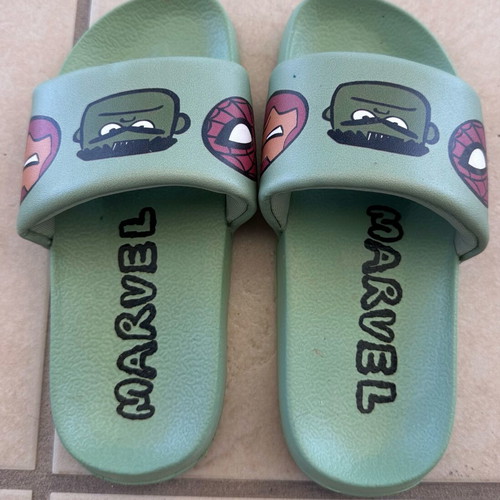 H&M Marvel slides like new, green, size 28-29