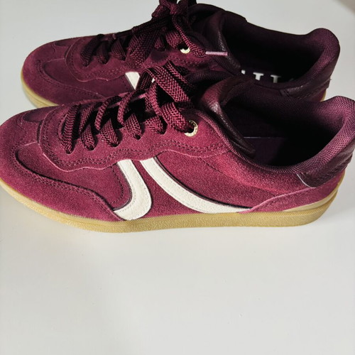 Stadivarius sneakers new, burgundy, size 38