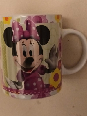 Disney advertising mug with Minnie Mouse like new
