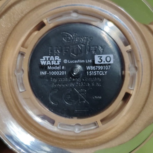 Disney Infinity Star Wars 7 figures like new with base