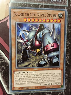Golgoil The Steel Seismic Smasher Yu-Gi-Oh! card like new