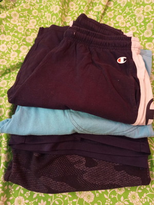 Champion shorts pack of 4 for boys 12-14 years like new