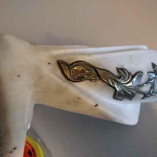 Marble sculpture with silver 1000 like new, small artwork