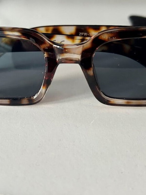 Leopard Pattern Sunglasses new