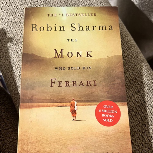 The Monk Who Sold His Ferrari book like new, English