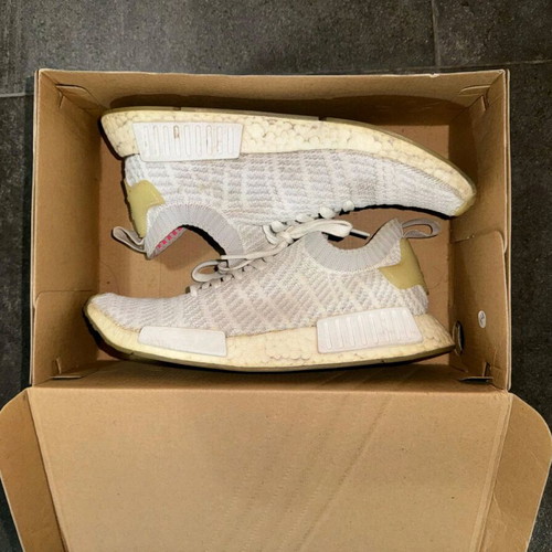 Adidas Boost athletic shoes used, size 41.5, white