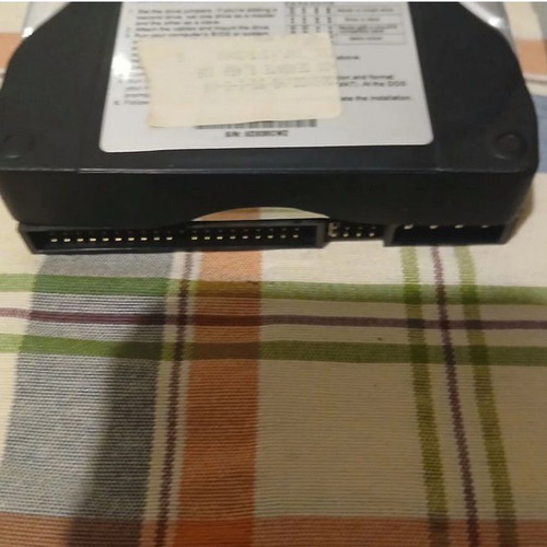 Seagate U8 ST38410A 3.5" HDD 8.4 GB ATA used, retro computing collectible
