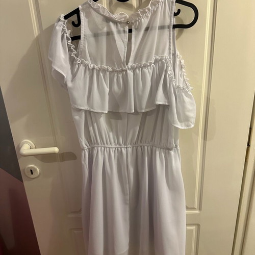 White summer dress with ruffles like new, size M\L