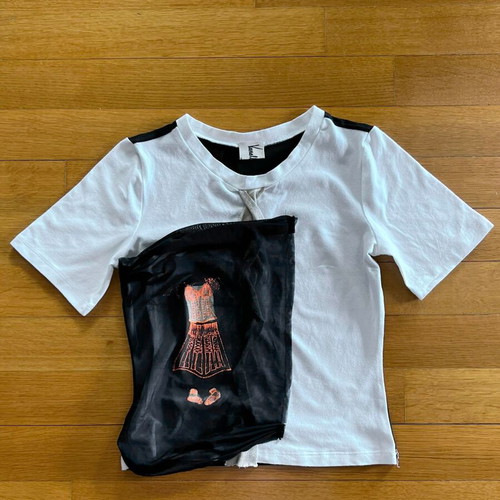 Vassalli vintage t-shirt like new, black and white with beige details
