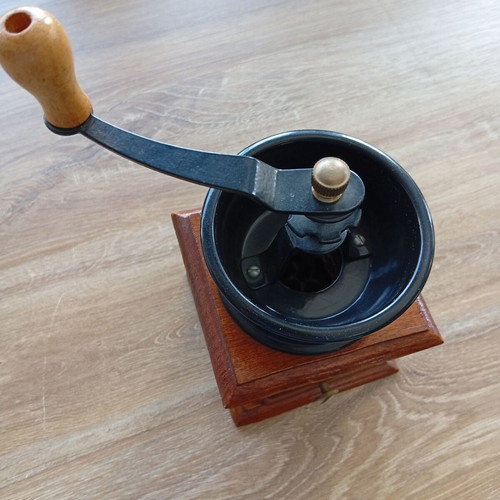 Decorative coffee machine like new