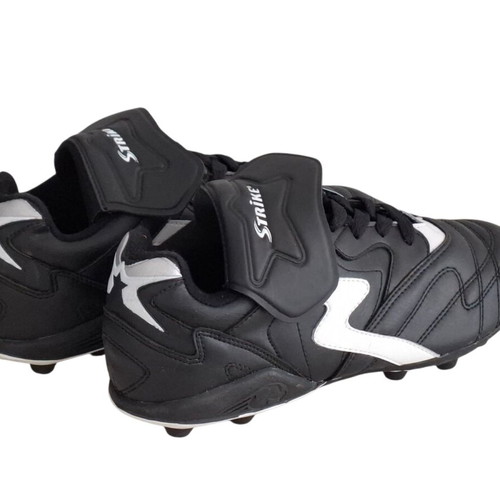Strike Football Shoes New Size 40 Black